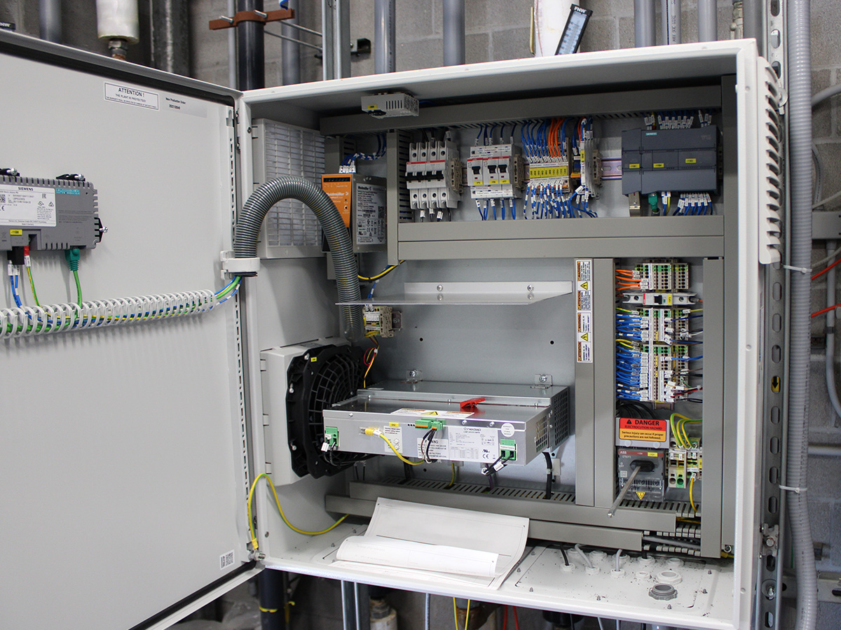 complex electrical distribution system